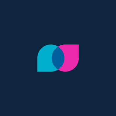 Liscio logo featuring overlapping turquoise and pink teardrop shapes on a dark navy background.